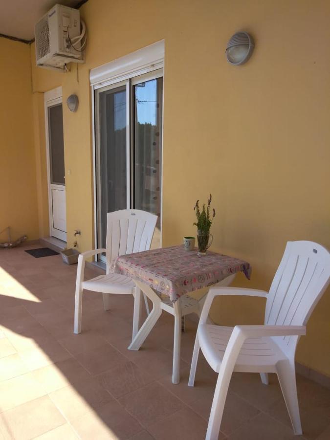 Garden View Appartment Kalavarda Екстер'єр фото